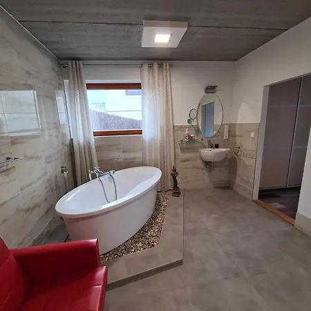 Ferienwohnung Marie Zlín Exterior foto