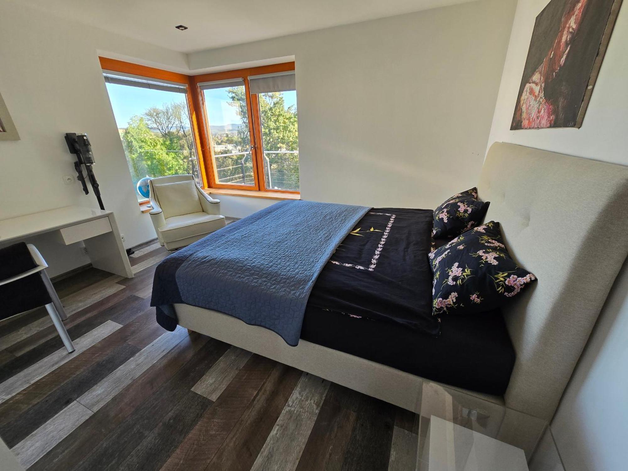 Marie Apartment